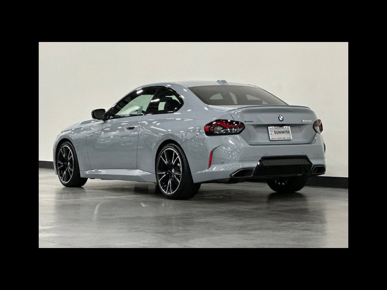 2025 BMW 2 Series M240i