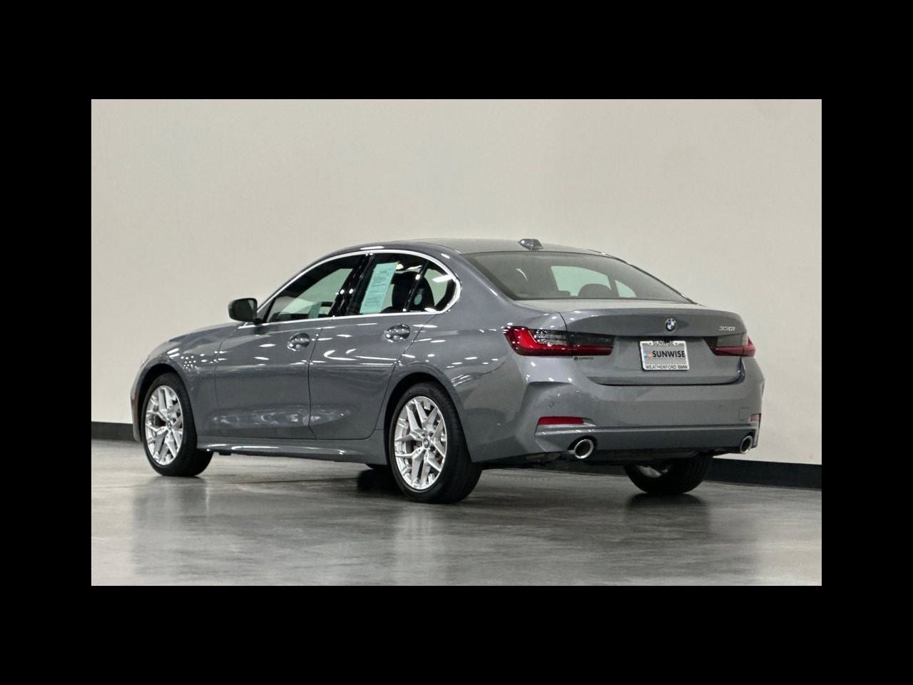 2026 BMW 3 Series 330i