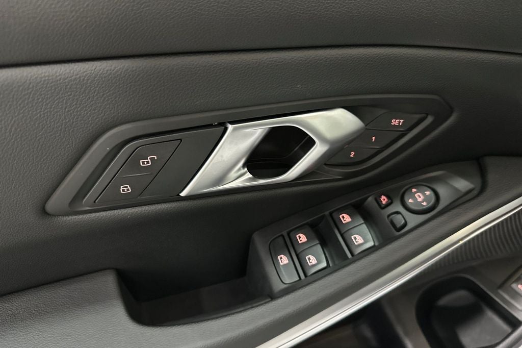 2026 BMW 3 Series 330i