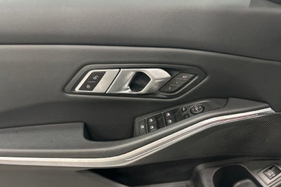 2023 BMW 3 Series 330i