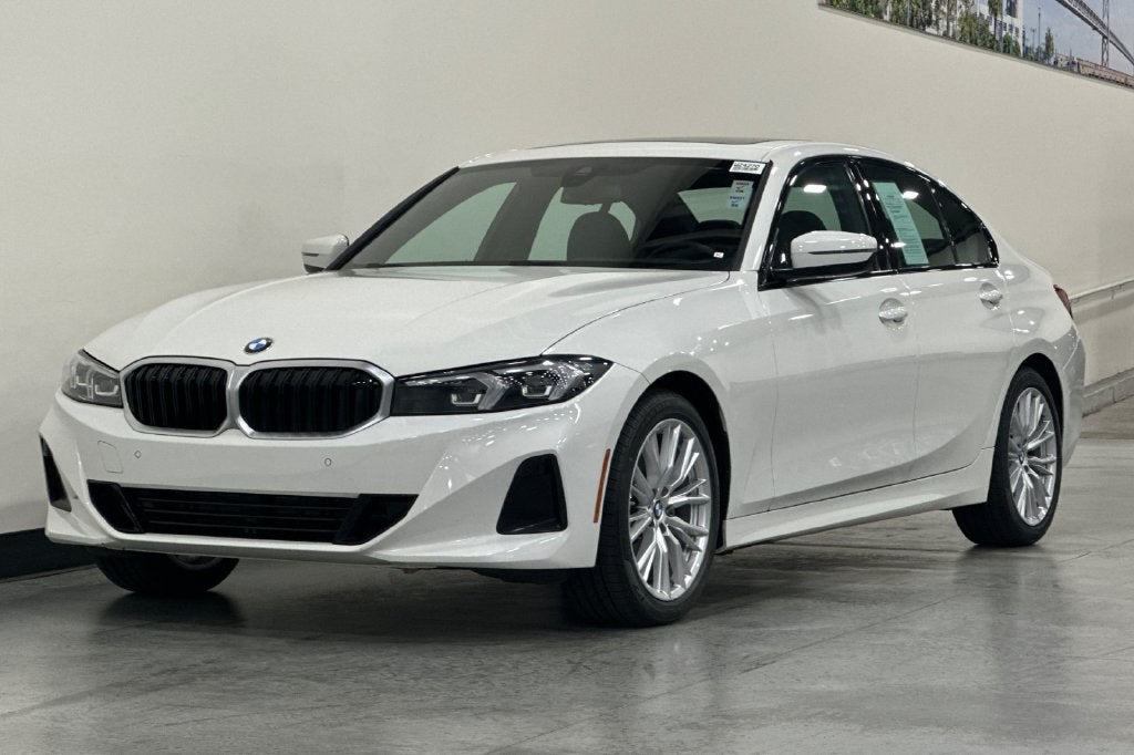 2023 BMW 3 Series 330i