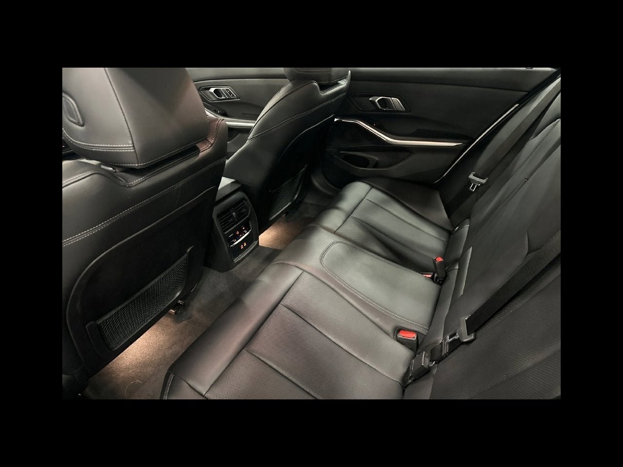 2023 BMW 3 Series 330i