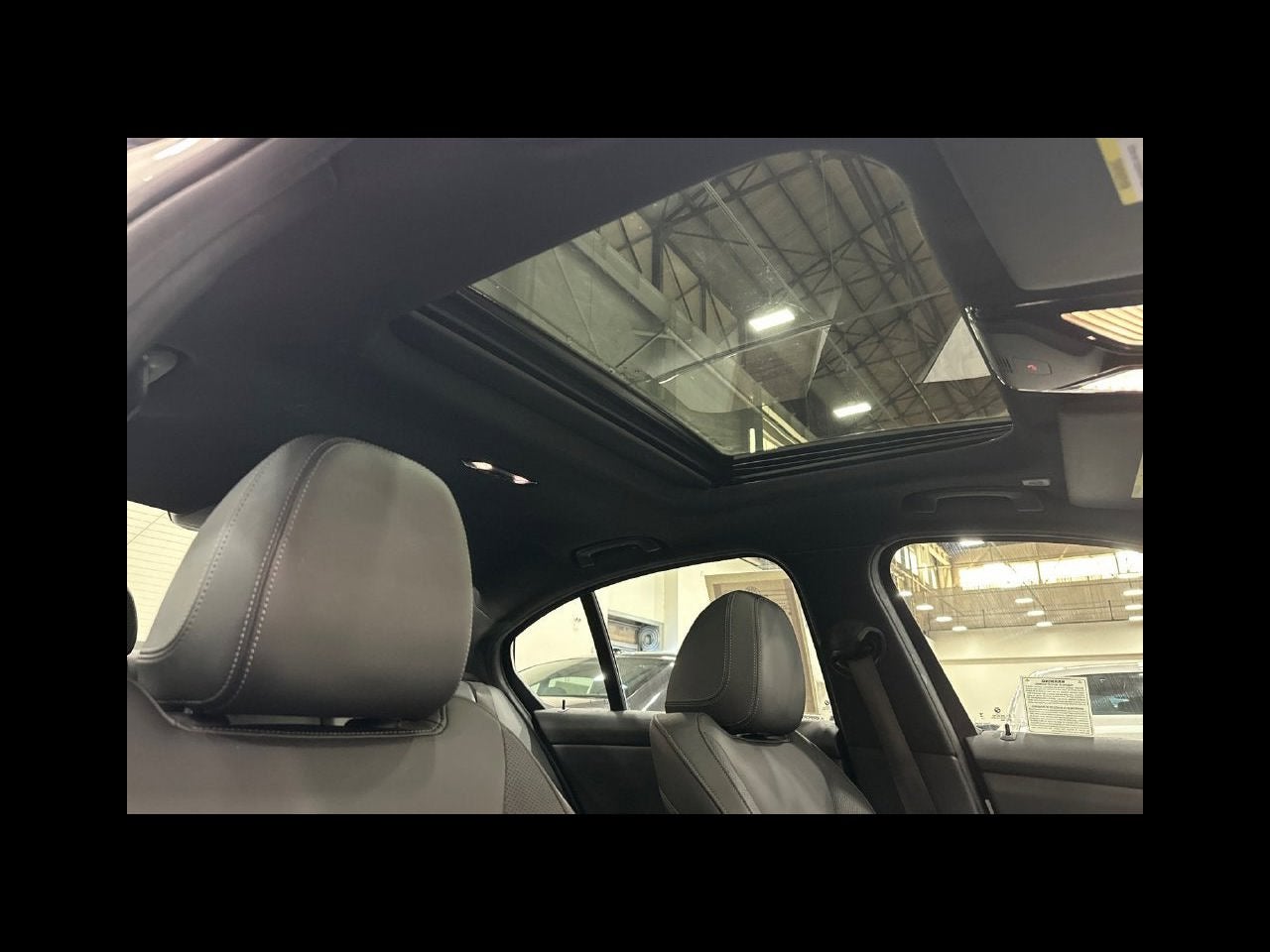 2023 BMW 3 Series 330i
