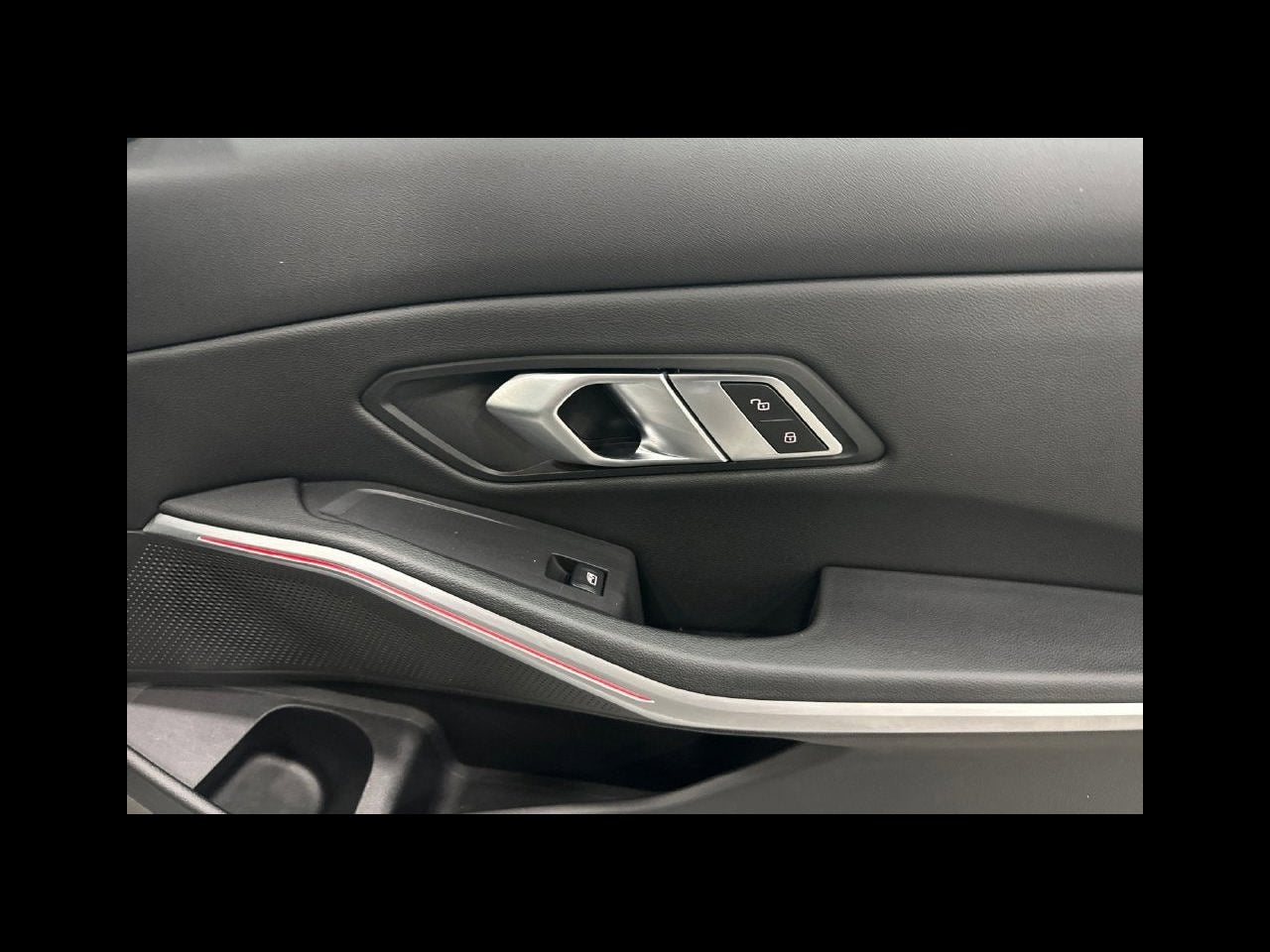2023 BMW 3 Series 330i