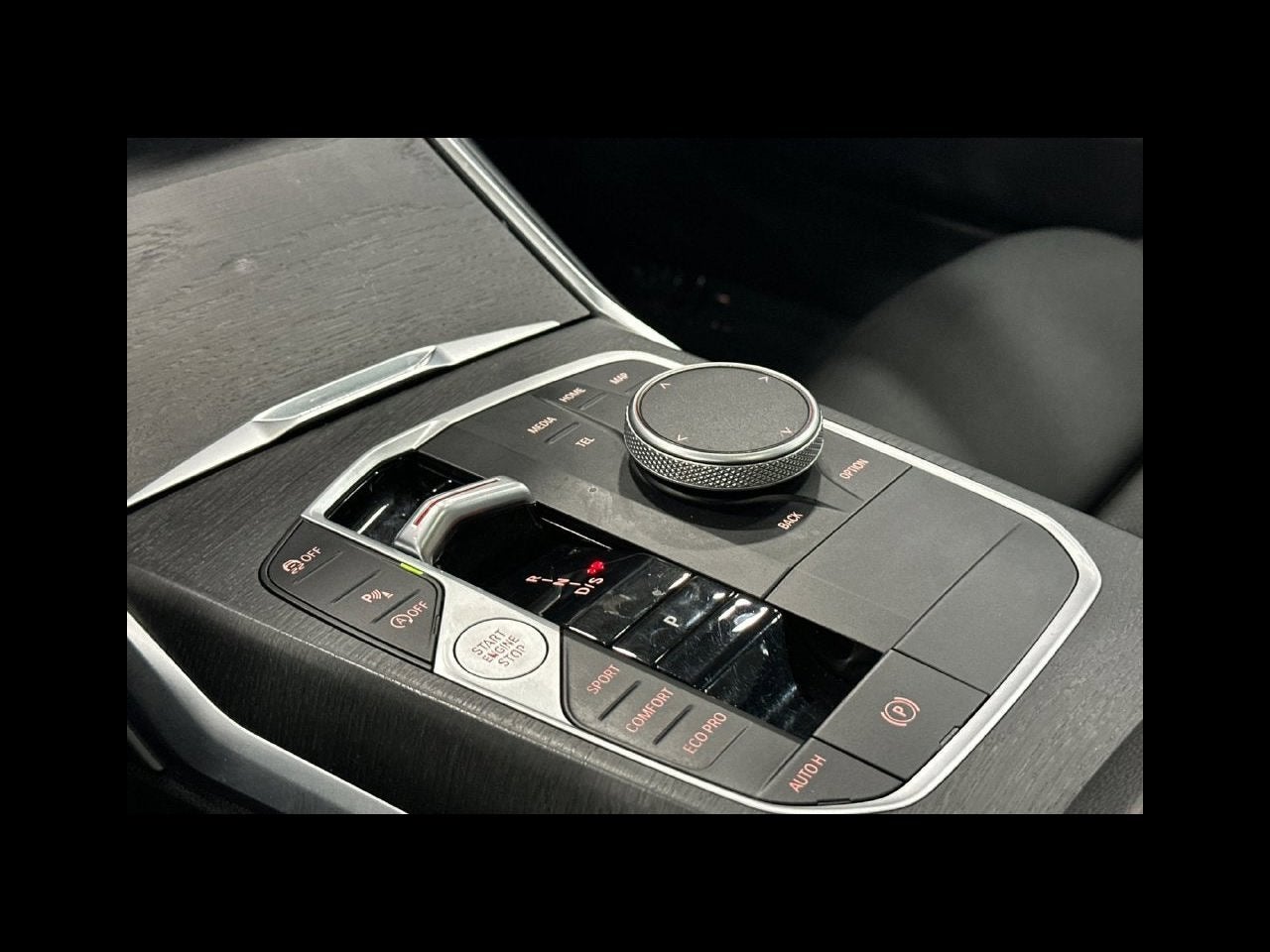 2023 BMW 3 Series 330i