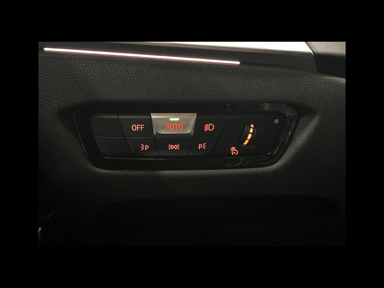 2023 BMW 3 Series 330i