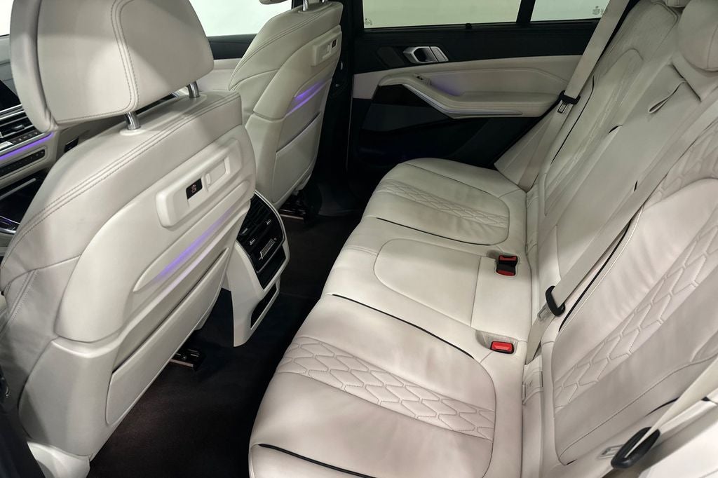 2020 BMW X5 M50i