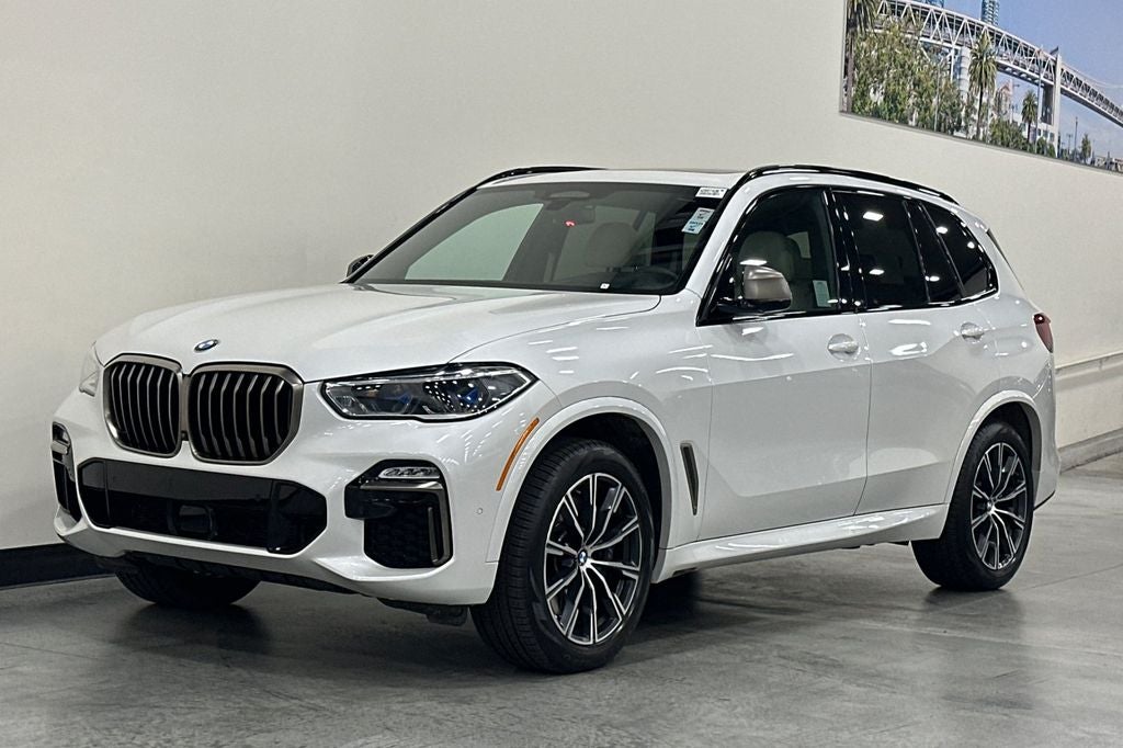 2020 BMW X5 M50i
