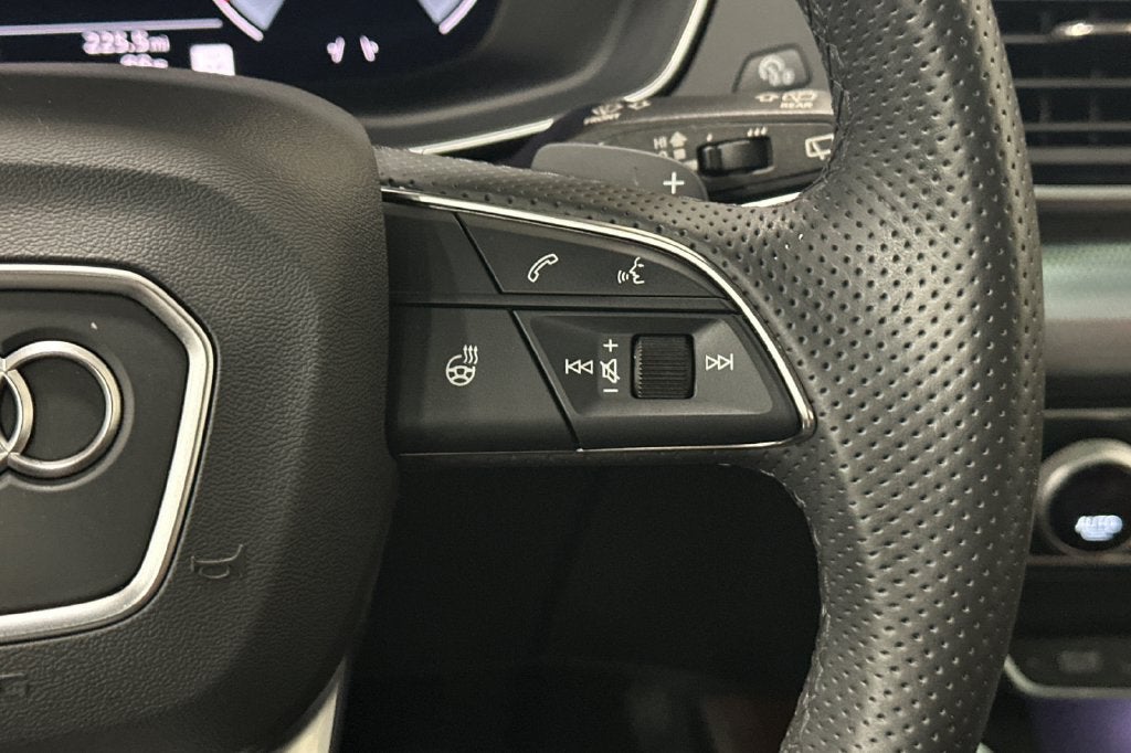 2025 Audi Q5 45 S line Premium Plus quattro
