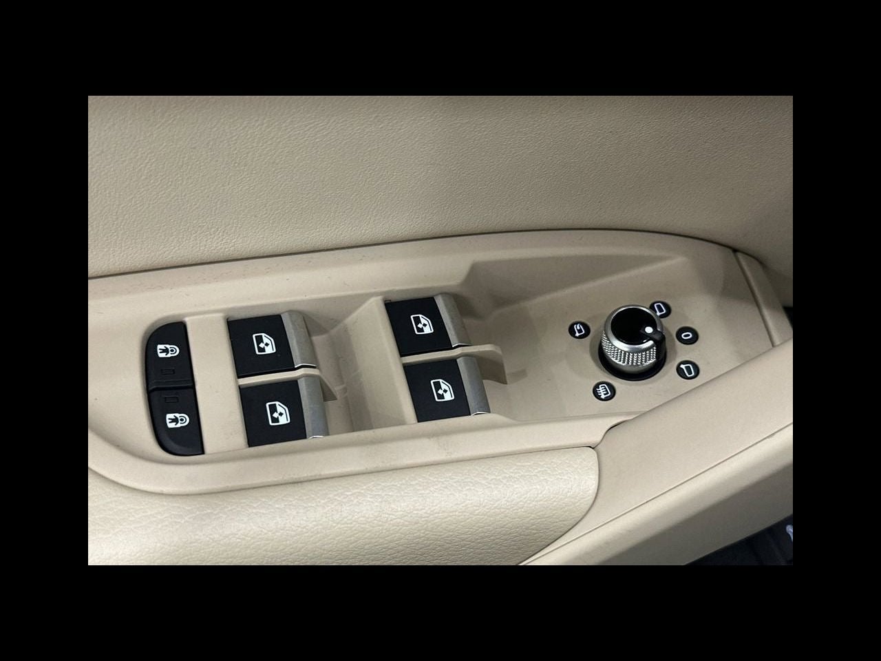 2025 Audi Q5 45 S line Premium quattro