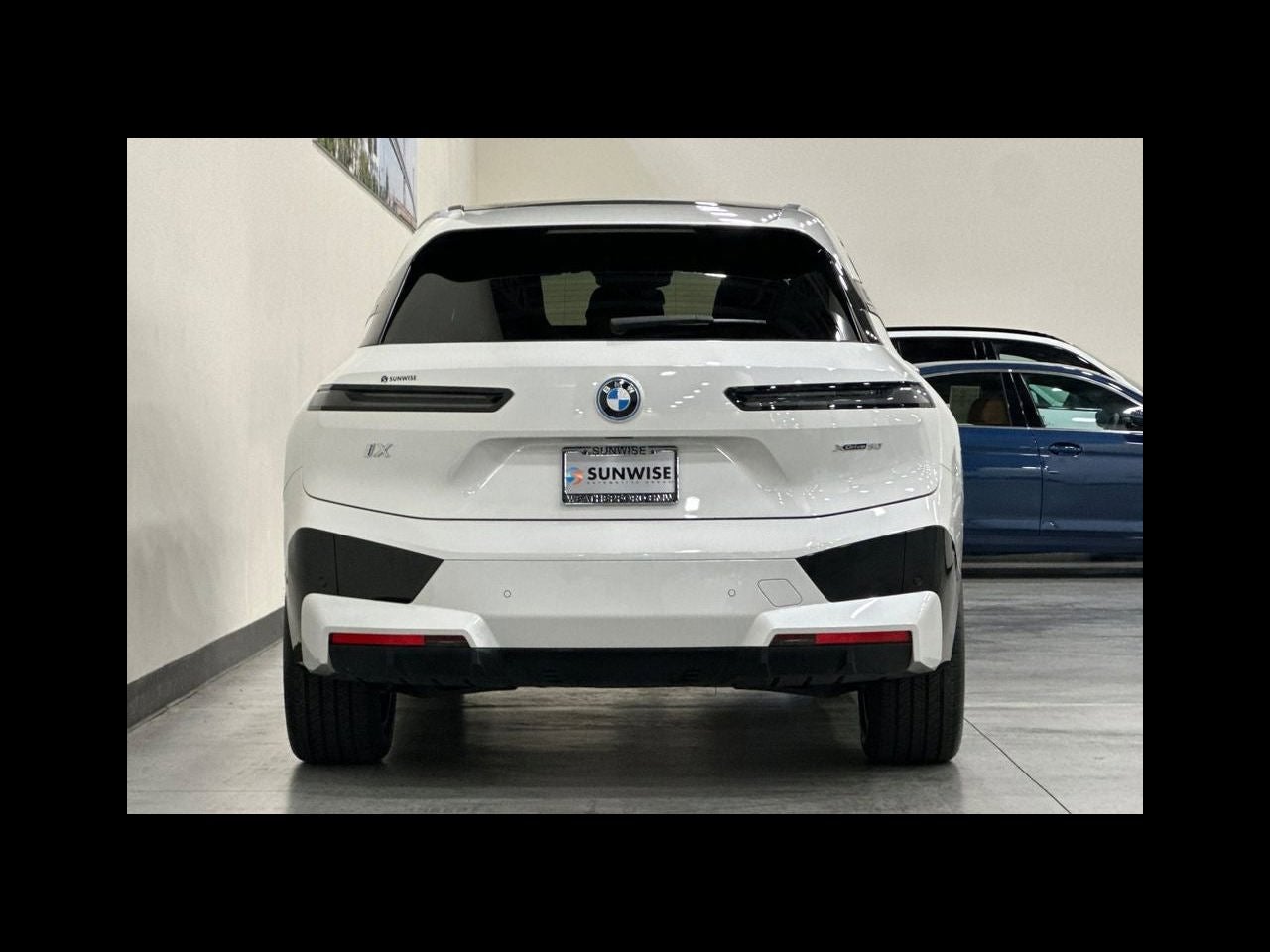 2024 BMW iX xDrive50