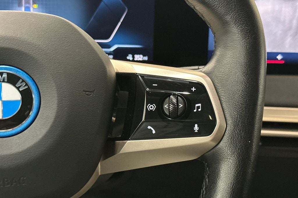 2024 BMW iX xDrive50