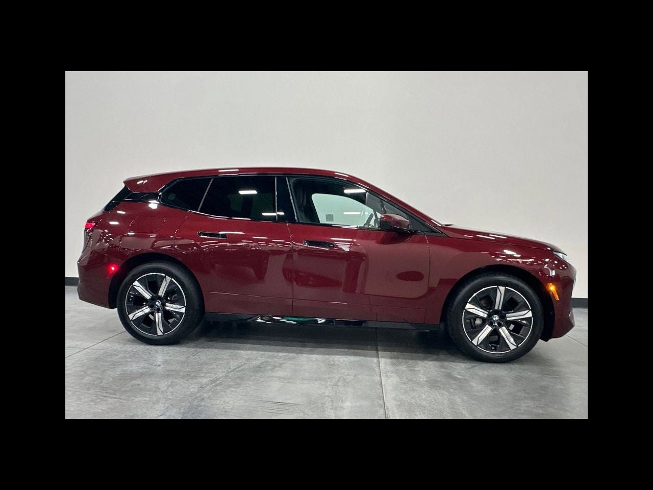 2026 BMW iX xDrive45