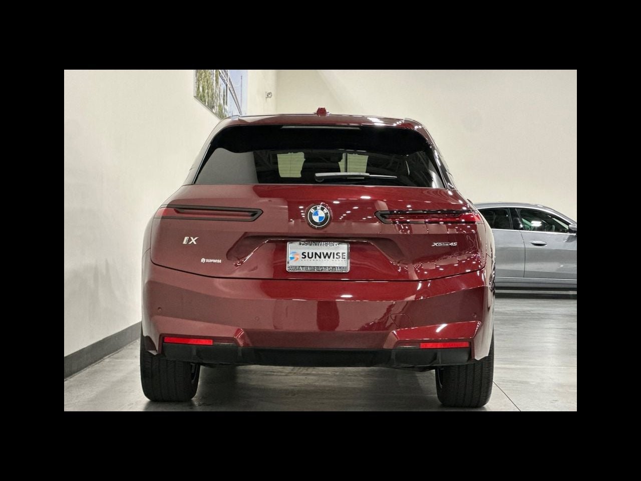 2026 BMW iX xDrive45