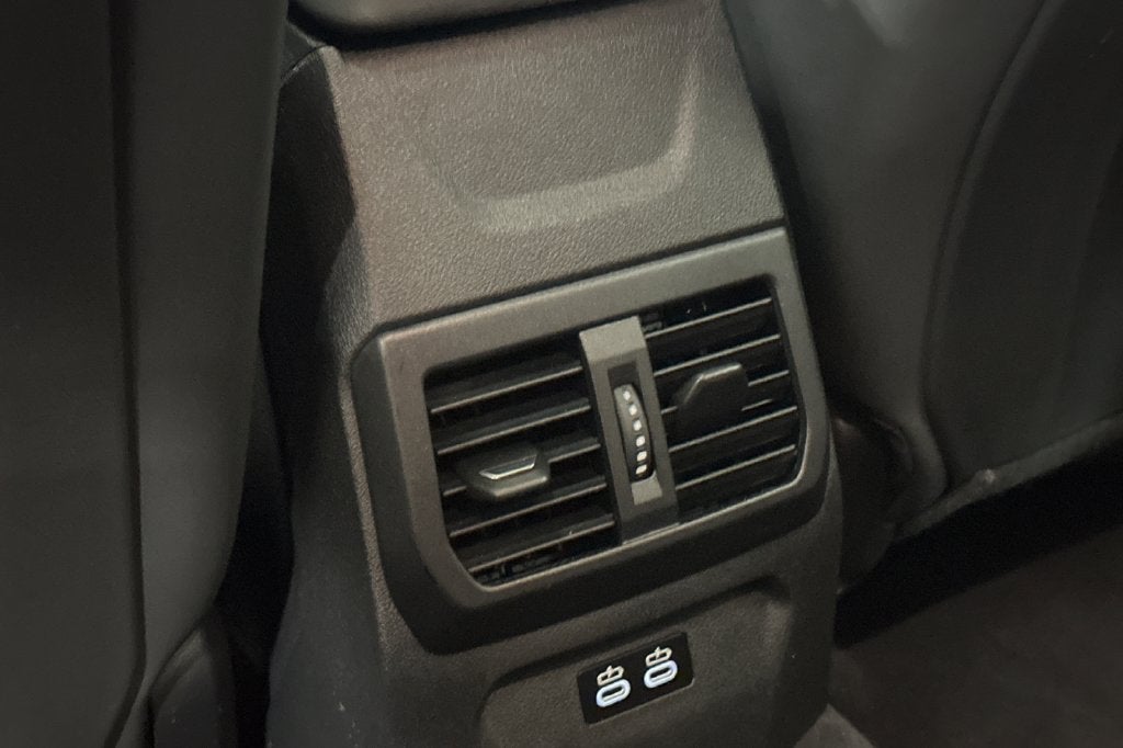 2025 BMW 2 Series M235i xDrive