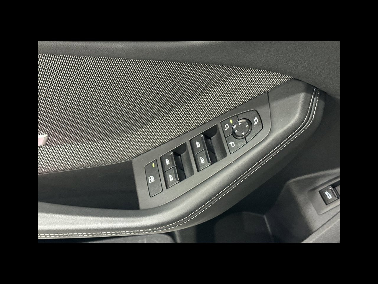 2025 BMW 2 Series M235i xDrive