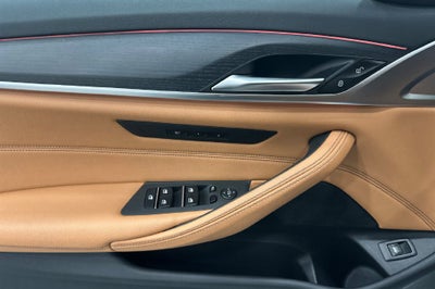 2023 BMW 5 Series 530i