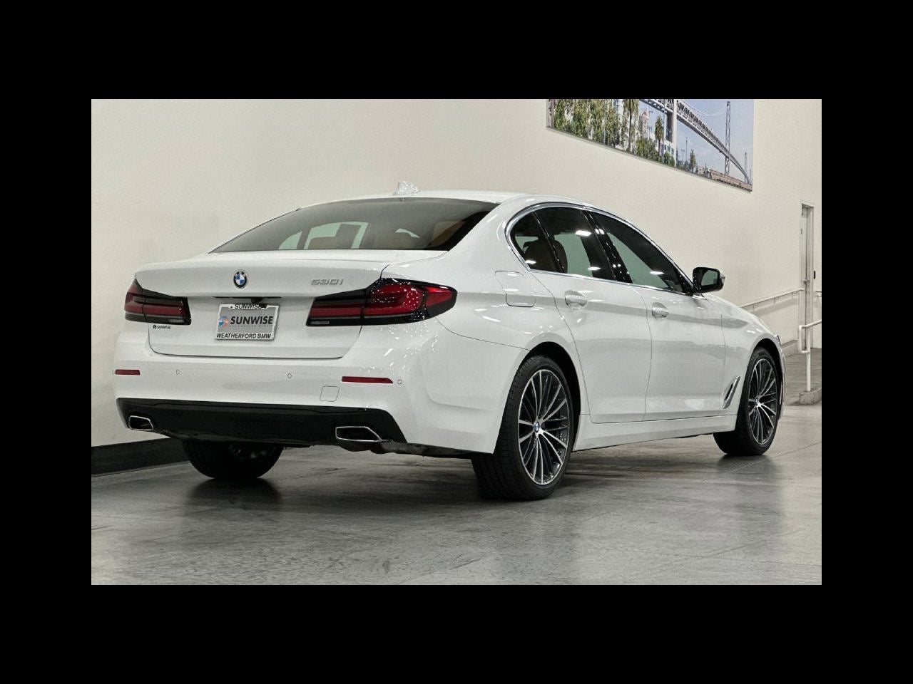 2023 BMW 5 Series 530i