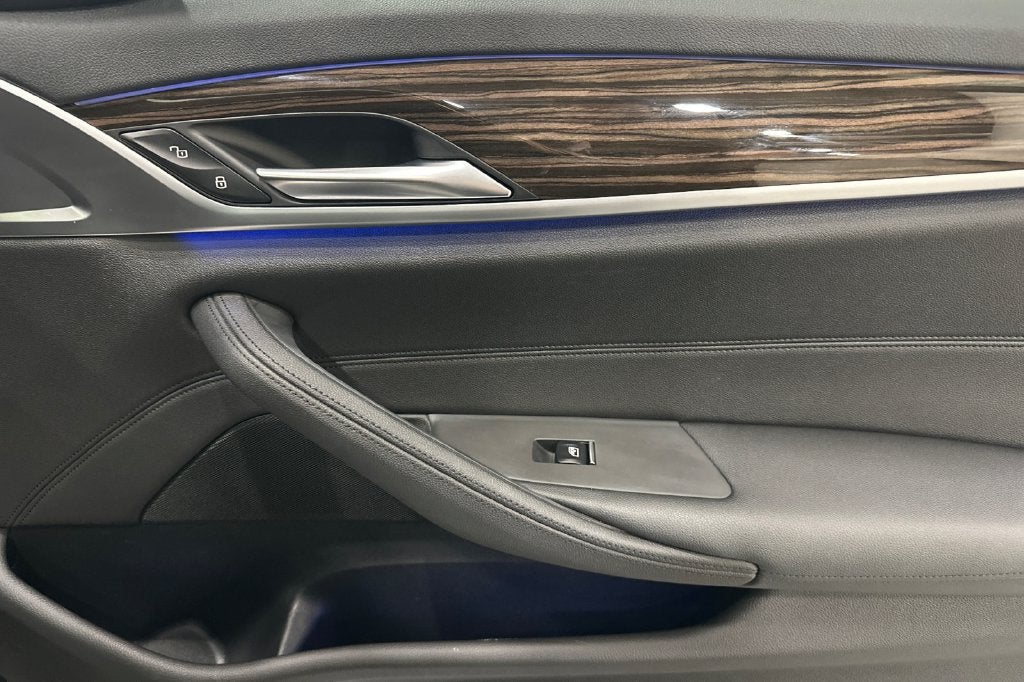 2019 BMW 5 Series 530e iPerformance