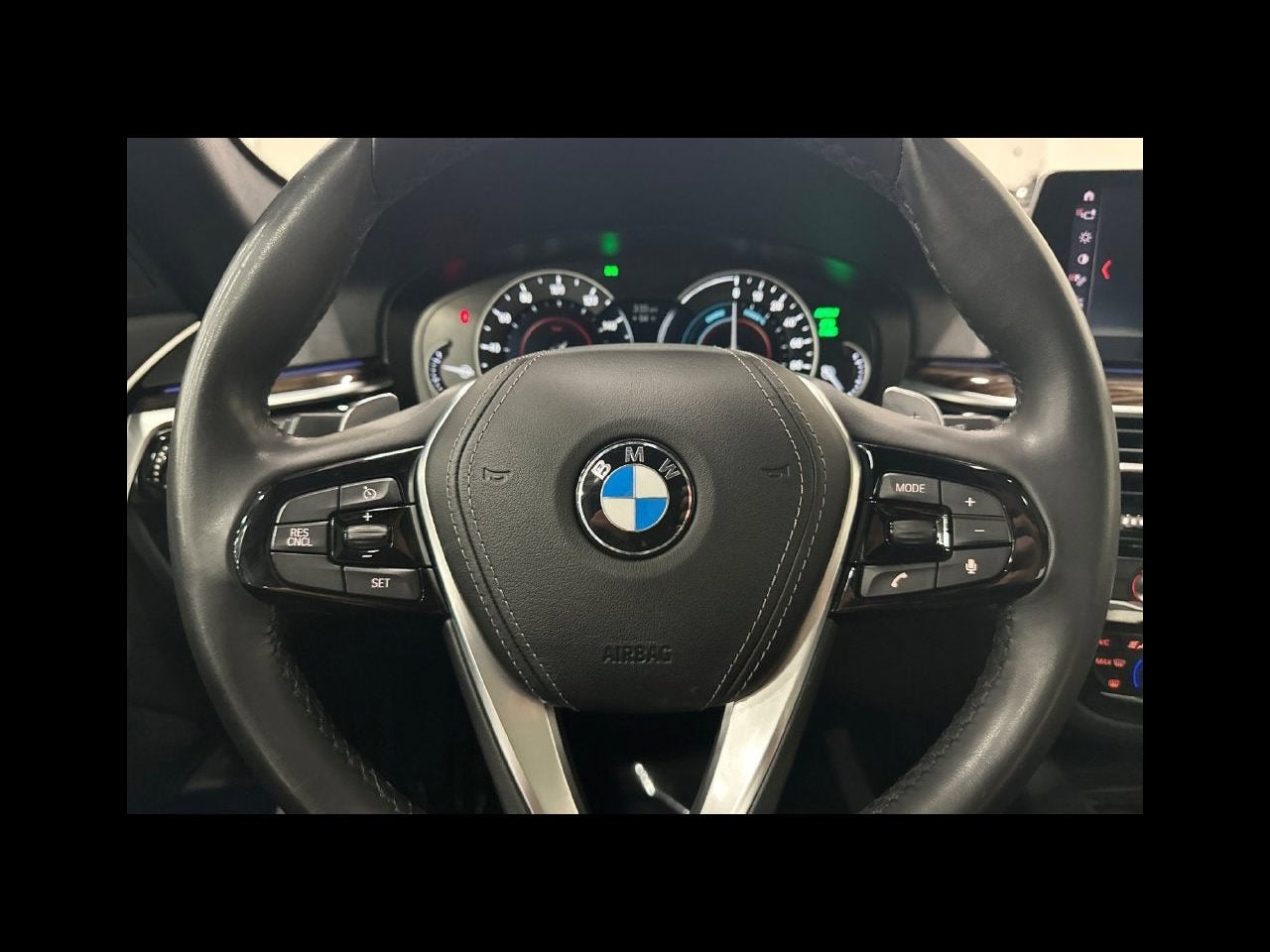 2019 BMW 5 Series 530e iPerformance