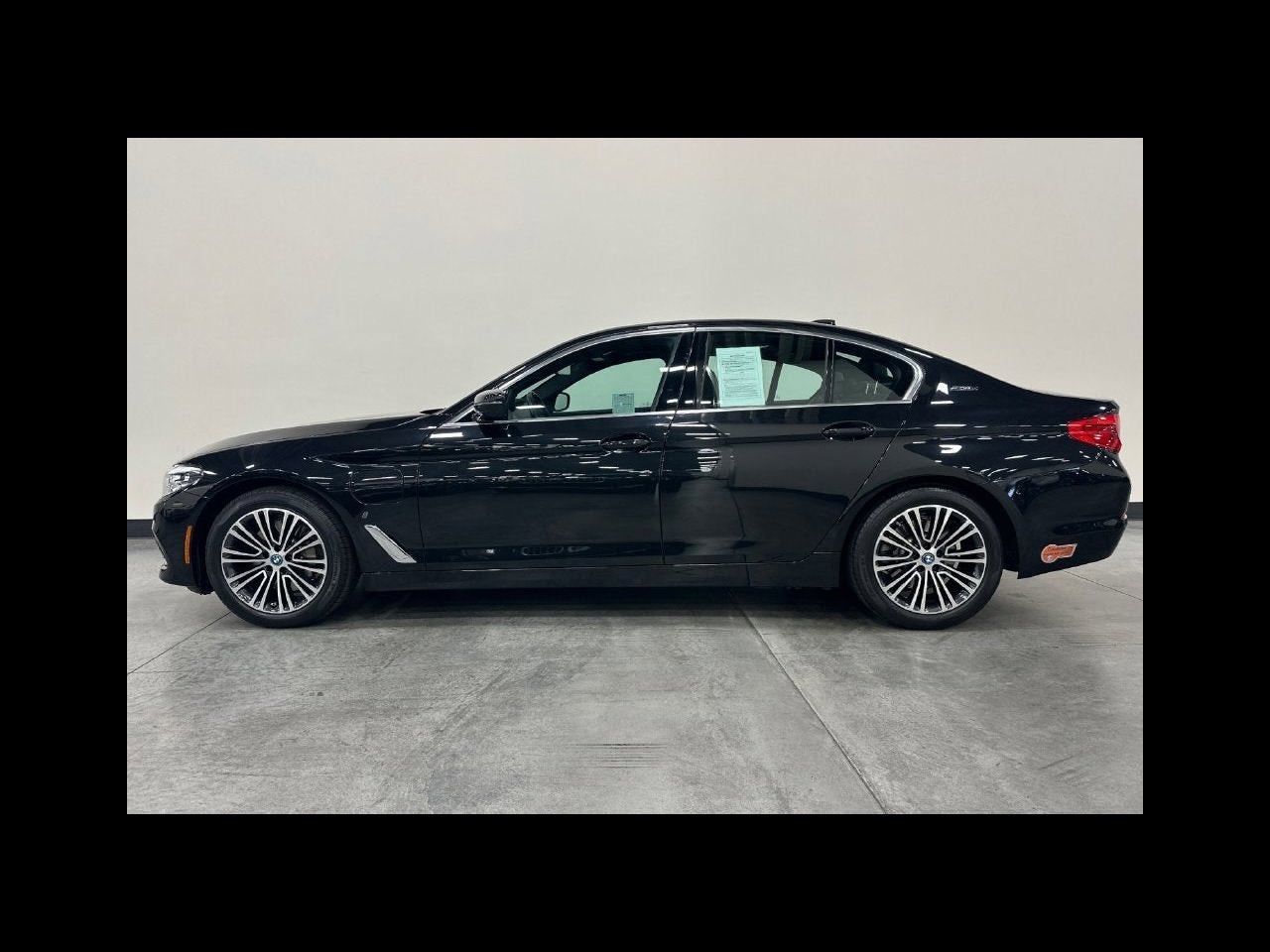 2019 BMW 5 Series 530e iPerformance