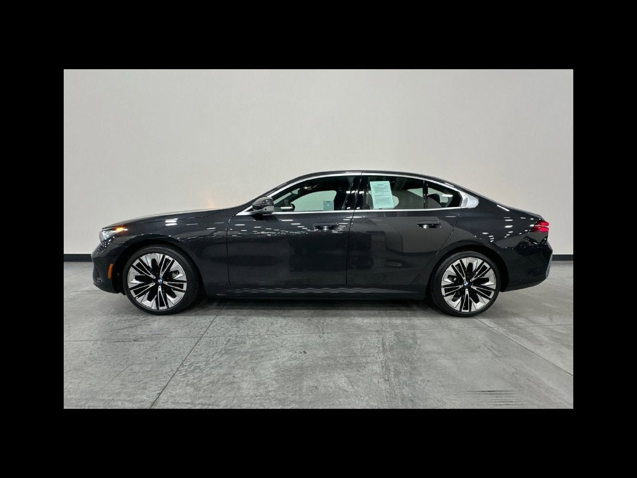 2026 BMW i5 eDrive40