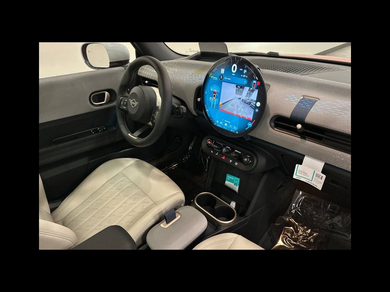 2027 MINI 2 DOOR SIGNATURE PLUS