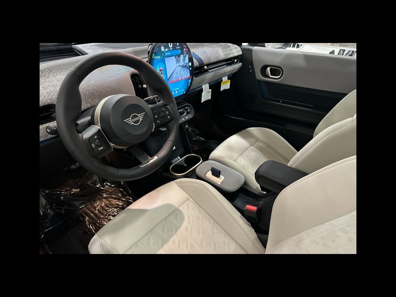 2027 MINI 2 DOOR SIGNATURE PLUS