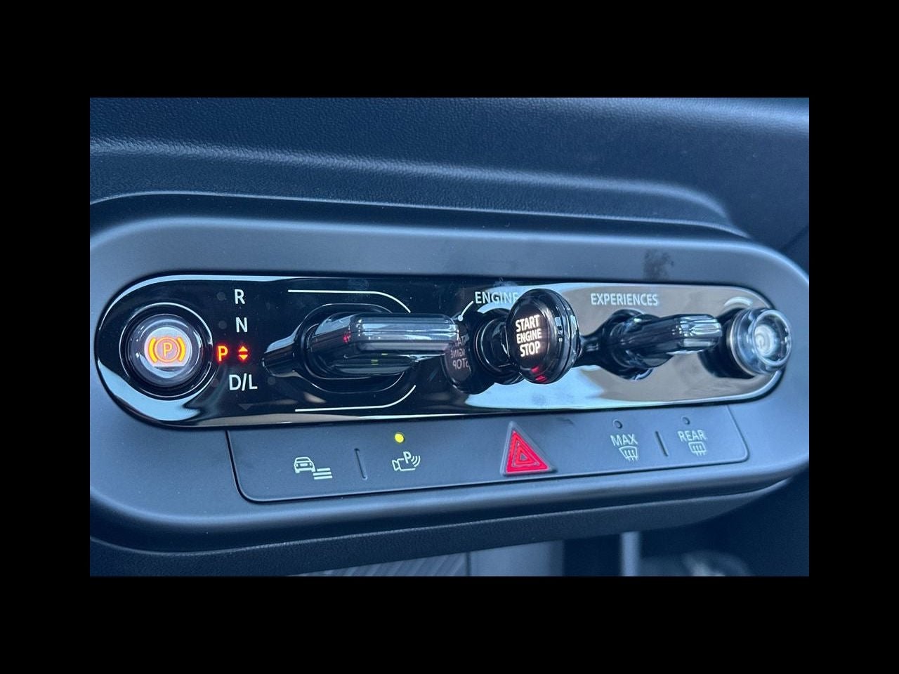 2026 MINI 2 DOOR SIGNATURE PLUS