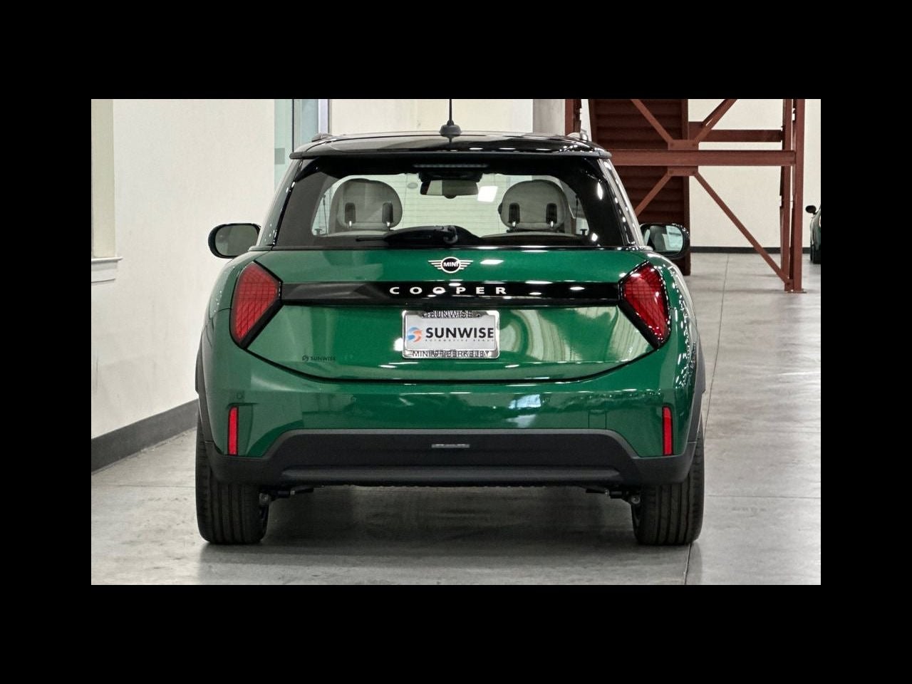 2026 MINI 2 DOOR SIGNATURE PLUS