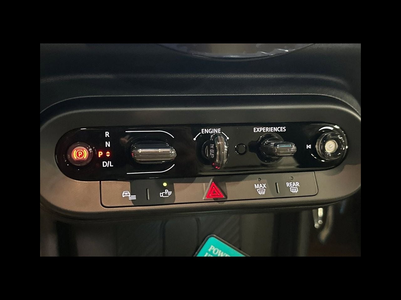 2026 MINI 2 DOOR SIGNATURE PLUS