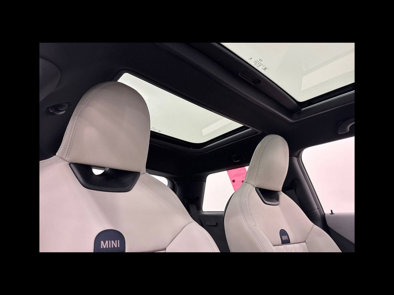 2026 MINI 2 DOOR SIGNATURE PLUS
