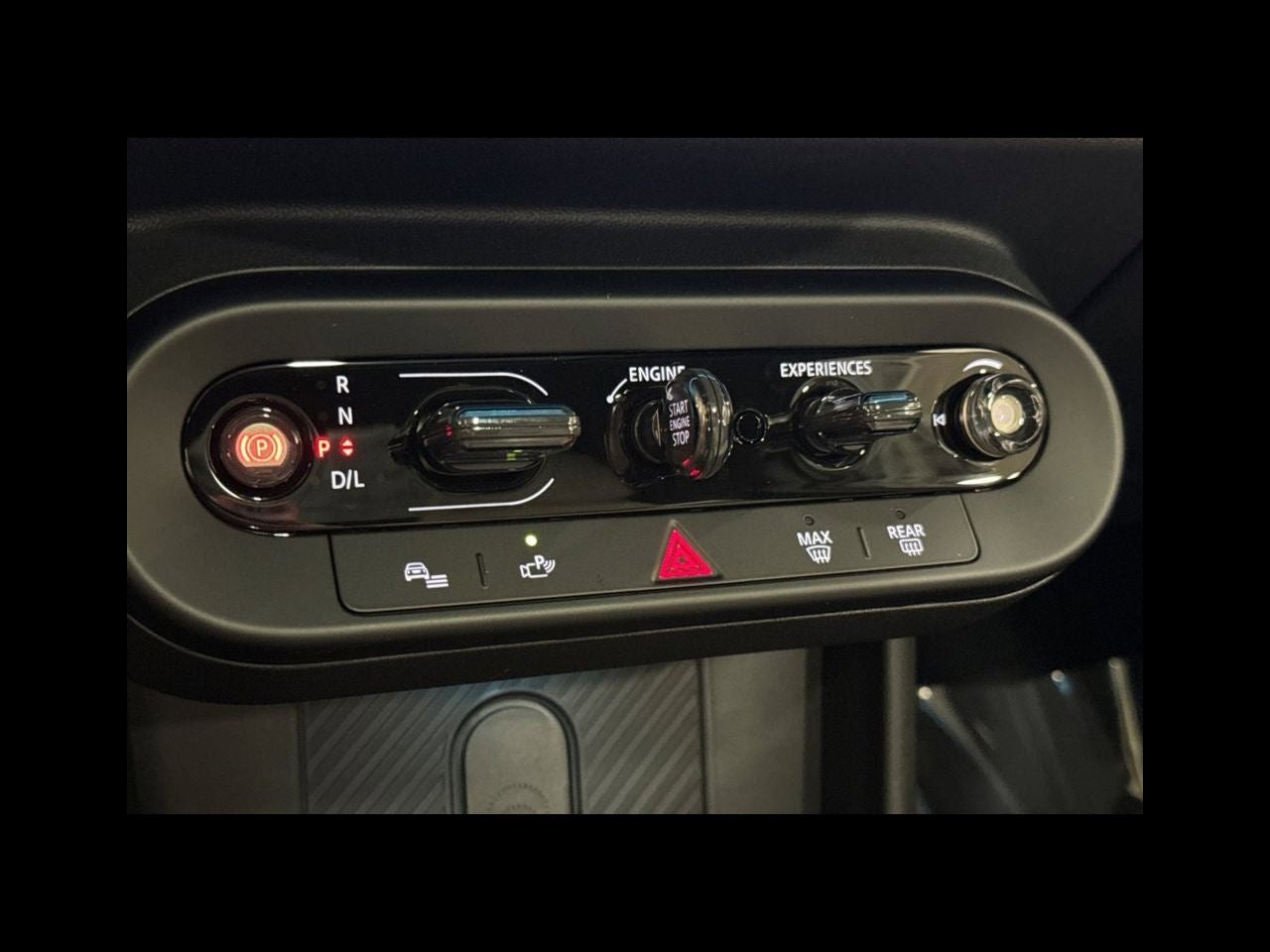 2026 MINI 2 DOOR SIGNATURE PLUS
