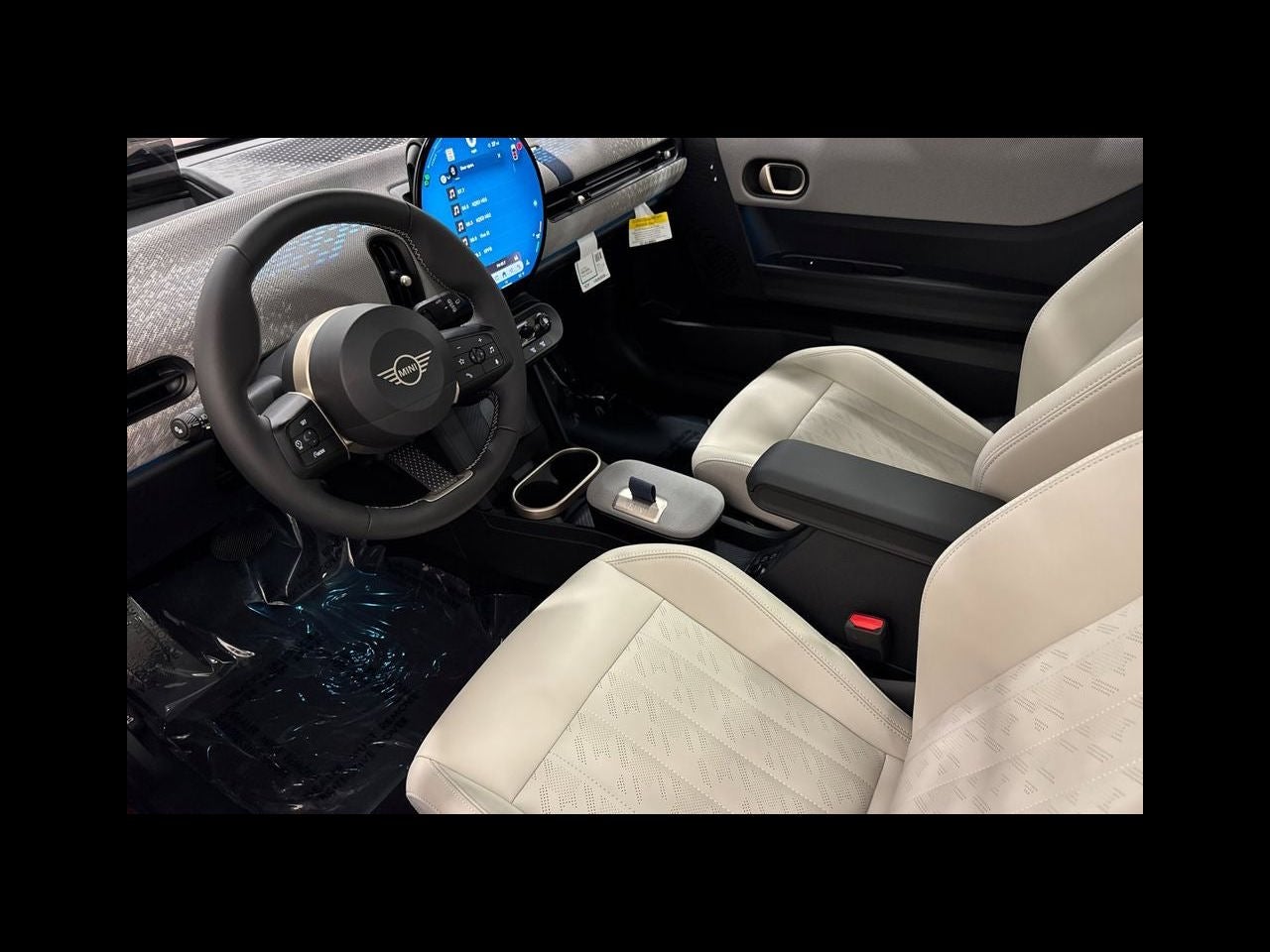2026 MINI 2 DOOR SIGNATURE PLUS