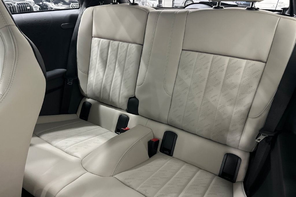 2027 MINI 2 DOOR ICONIC