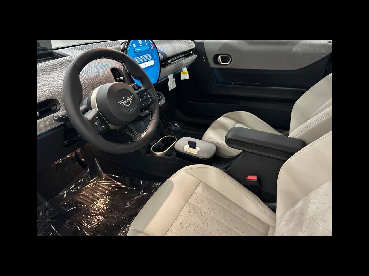 2027 MINI 2 DOOR ICONIC