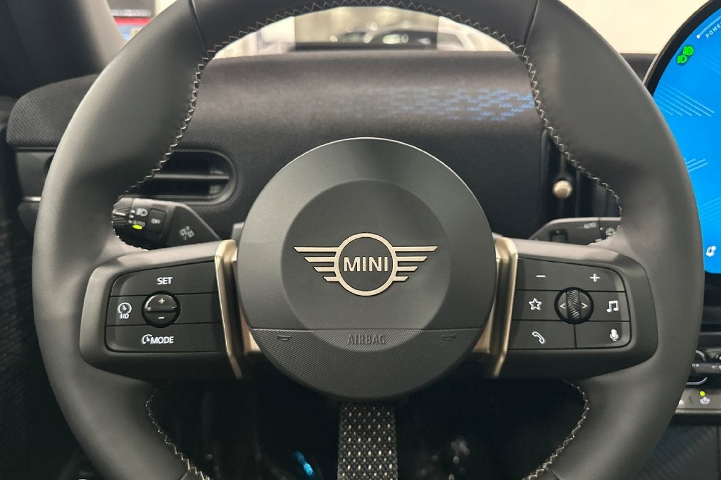 2025 MINI HARDTOP 2 DOOR OXFORD EDITION
