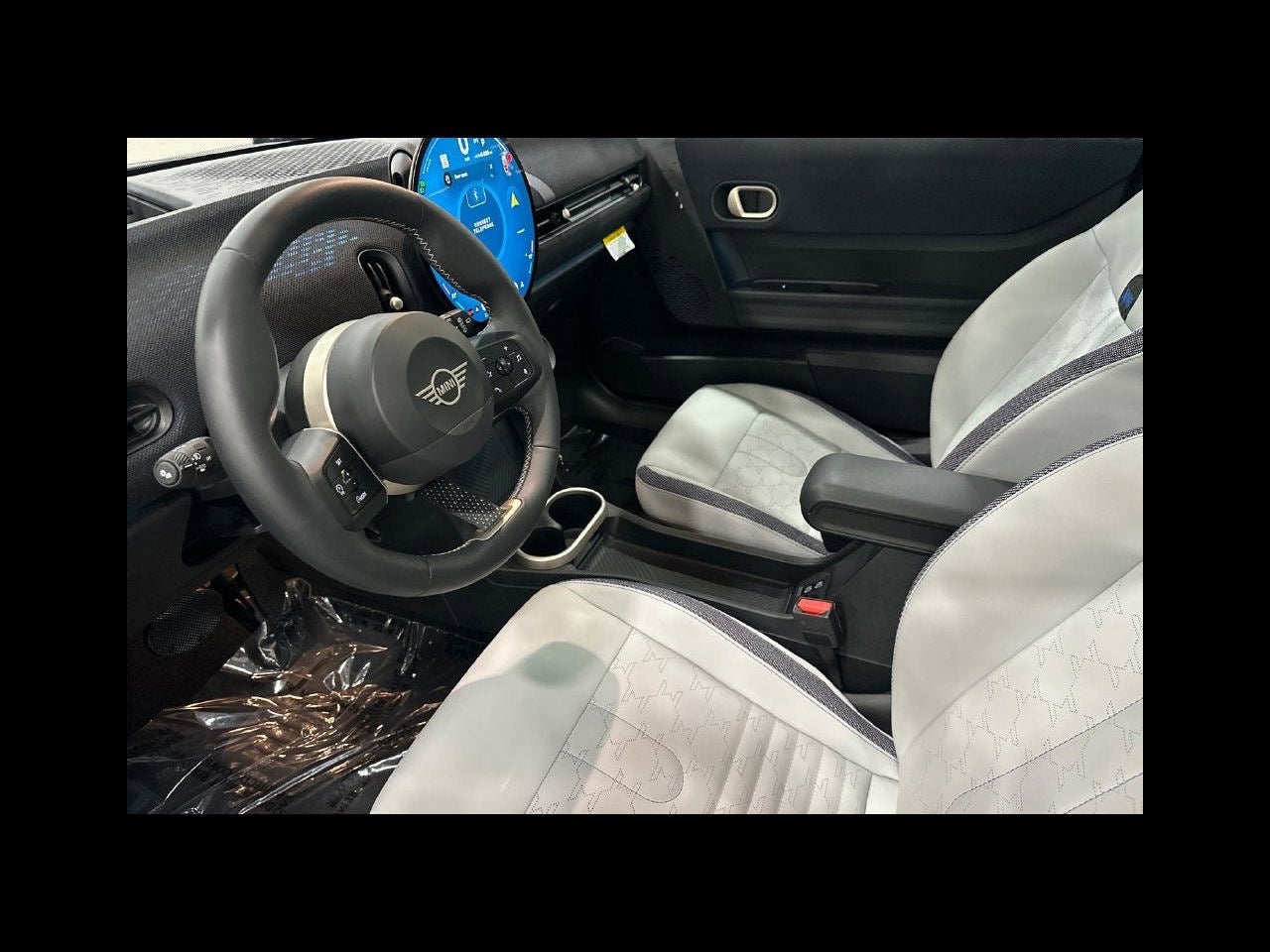 2025 MINI HARDTOP 2 DOOR OXFORD EDITION