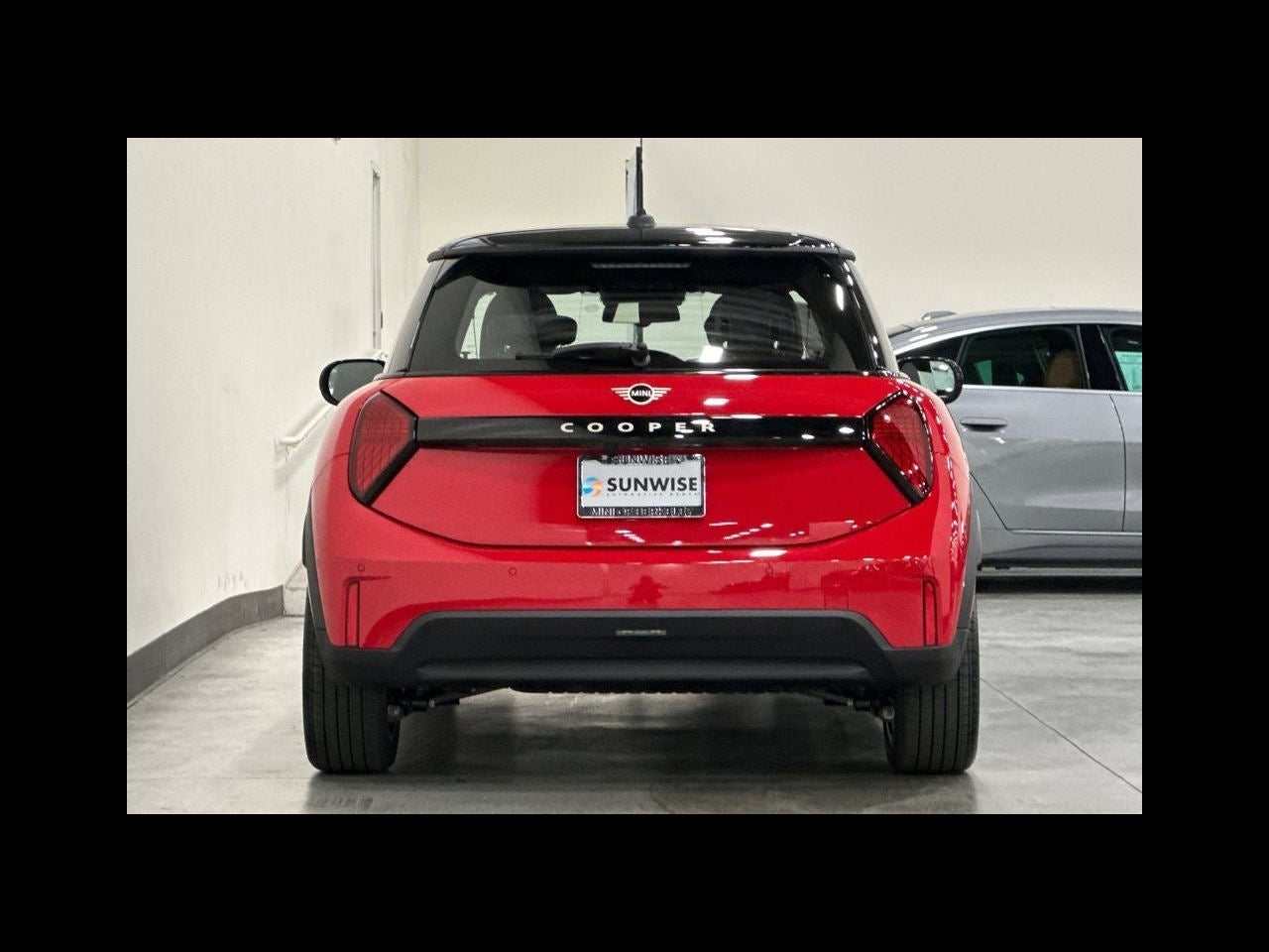 2026 MINI 2 DOOR SIGNATURE PLUS