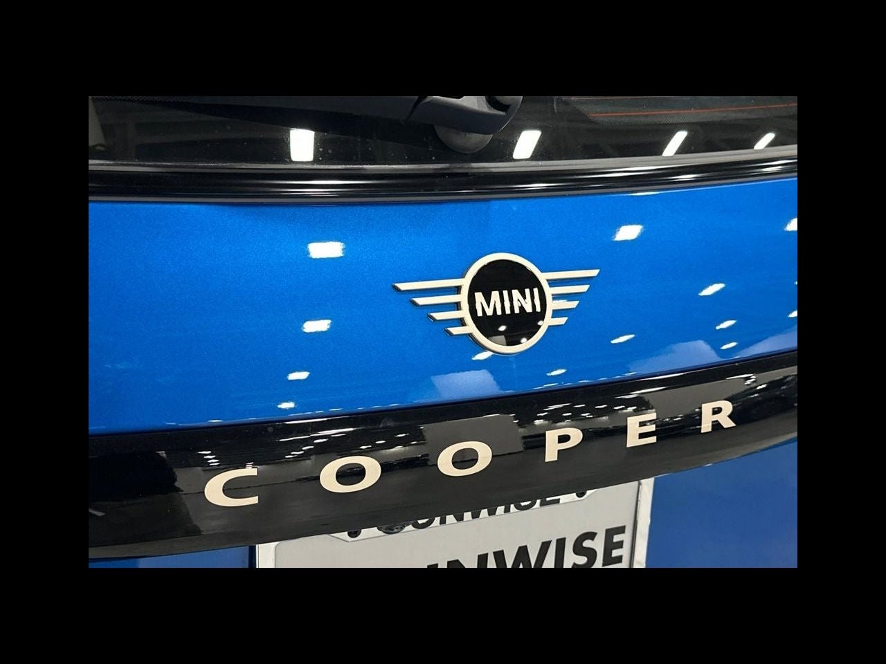 2026 MINI 2 DOOR SIGNATURE PLUS