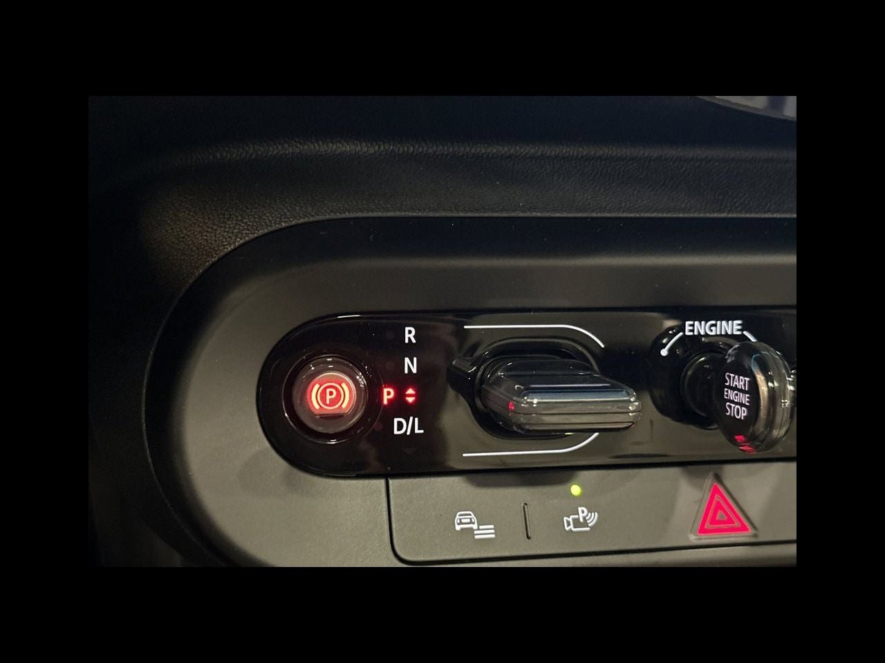 2026 MINI 2 DOOR SIGNATURE PLUS