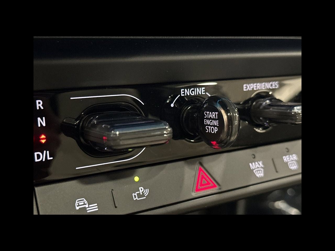 2026 MINI 2 DOOR SIGNATURE PLUS