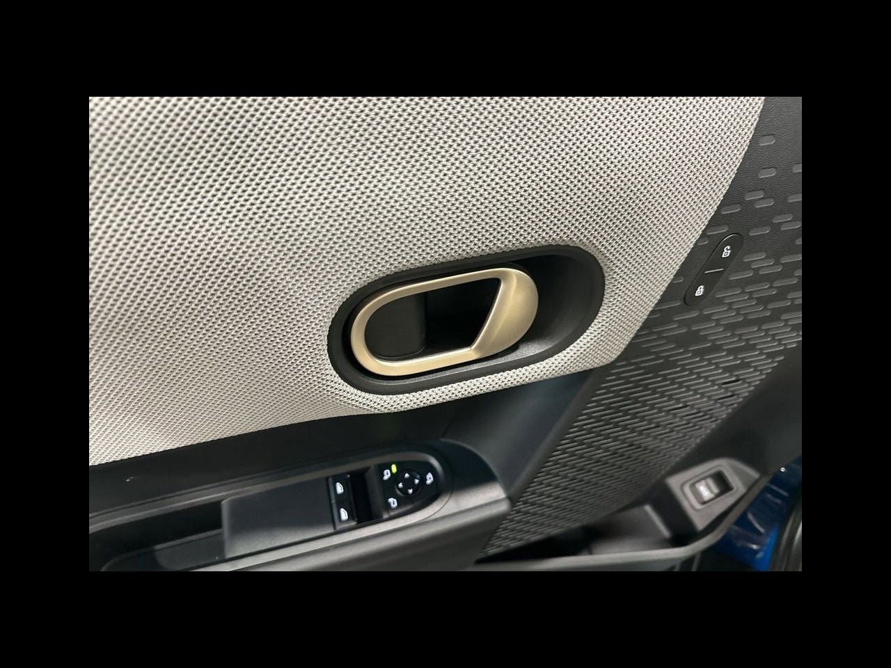 2026 MINI 2 DOOR SIGNATURE PLUS