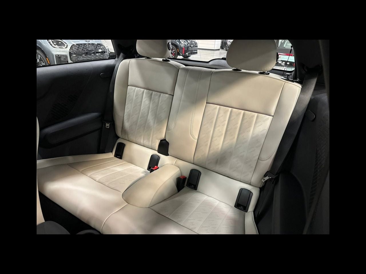 2026 MINI 2 DOOR SIGNATURE PLUS