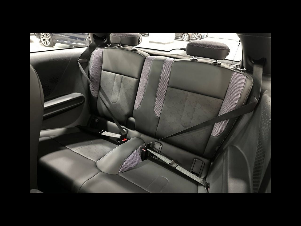2026 MINI 2 DOOR SIGNATURE PLUS