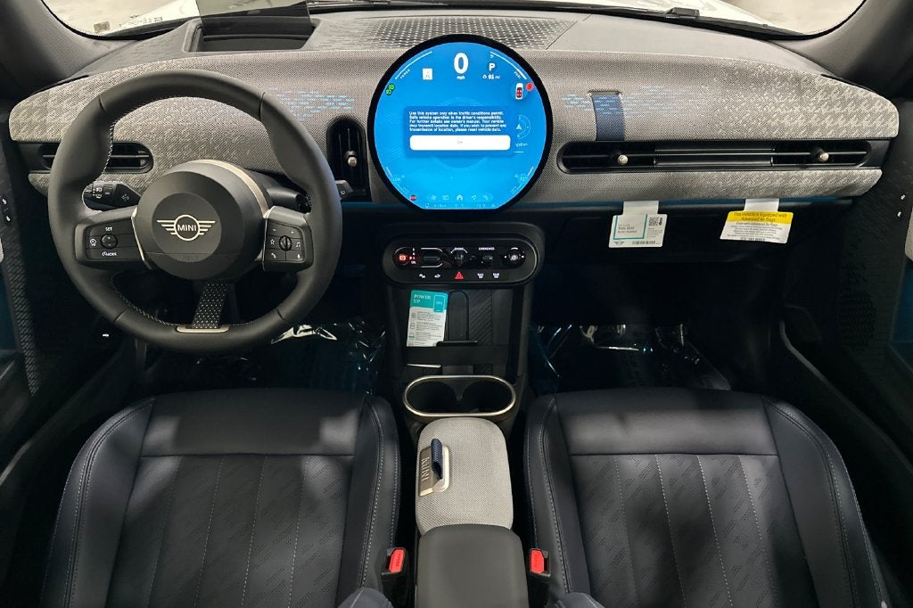 2027 MINI 2 DOOR SIGNATURE PLUS