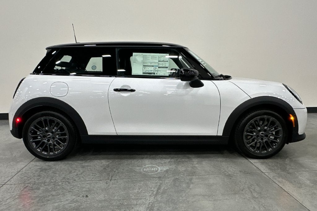 2027 MINI 2 DOOR SIGNATURE PLUS