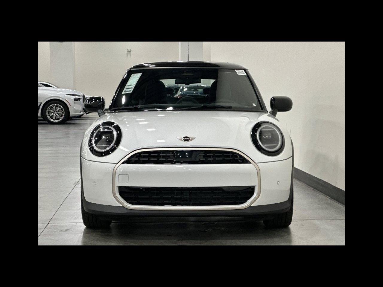 2027 MINI 2 DOOR SIGNATURE PLUS