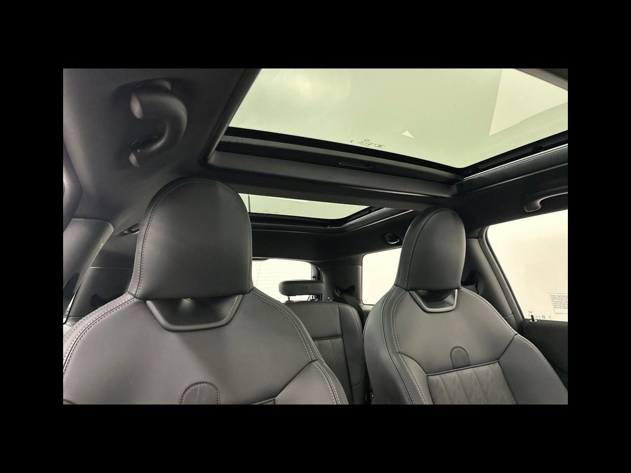 2026 MINI 2 DOOR SIGNATURE PLUS