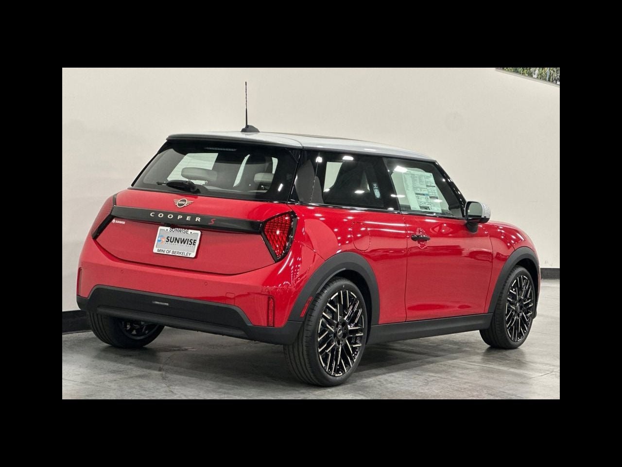 2026 MINI 2 DOOR ICONIC